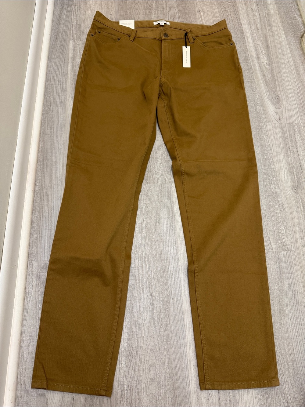 Banana Republic Men's Tan Straight-Leg Chinos